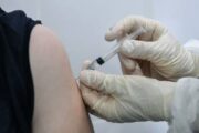 В Новосибирской области допустили введение обязательной вакцинации